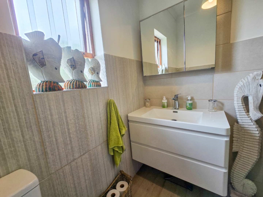 3 Bedroom Property for Sale in Stilbaai Wes Western Cape